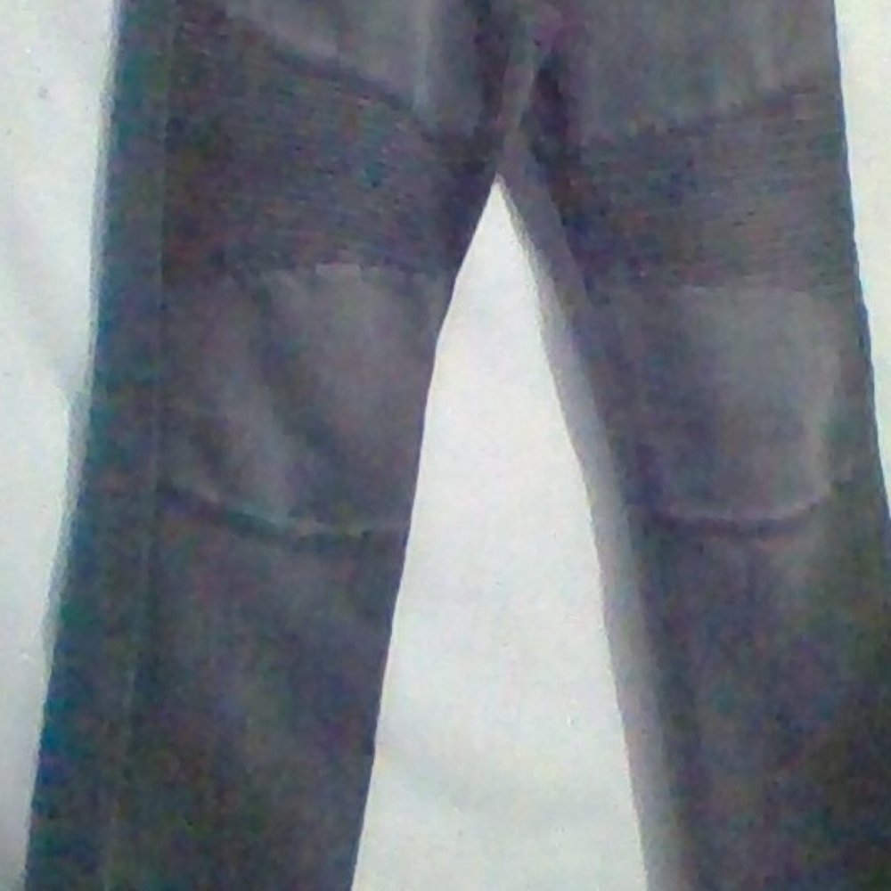 JEANS - Picture 3 of 3